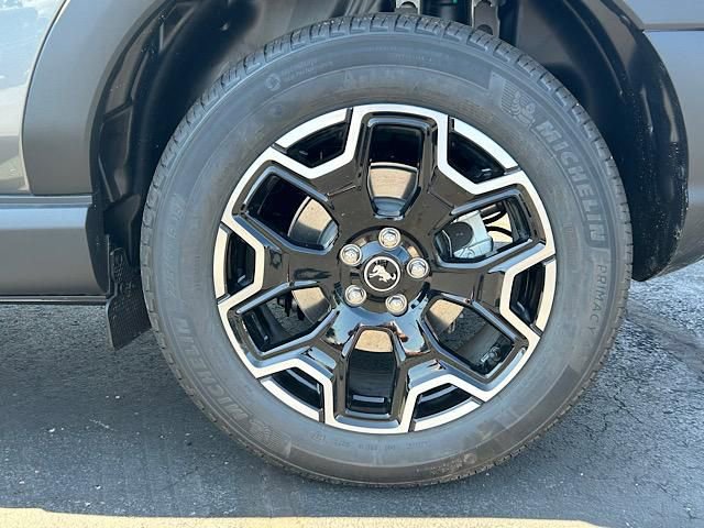 Used 2025 Ford Bronco Sport Outer Banks image 39