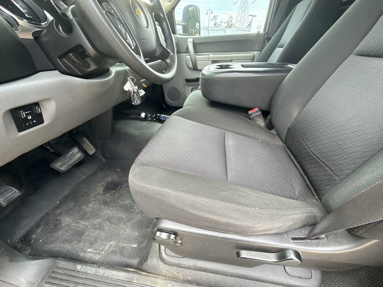 Certified 2013 Chevrolet Silverado 2500 W/T RWD image 29