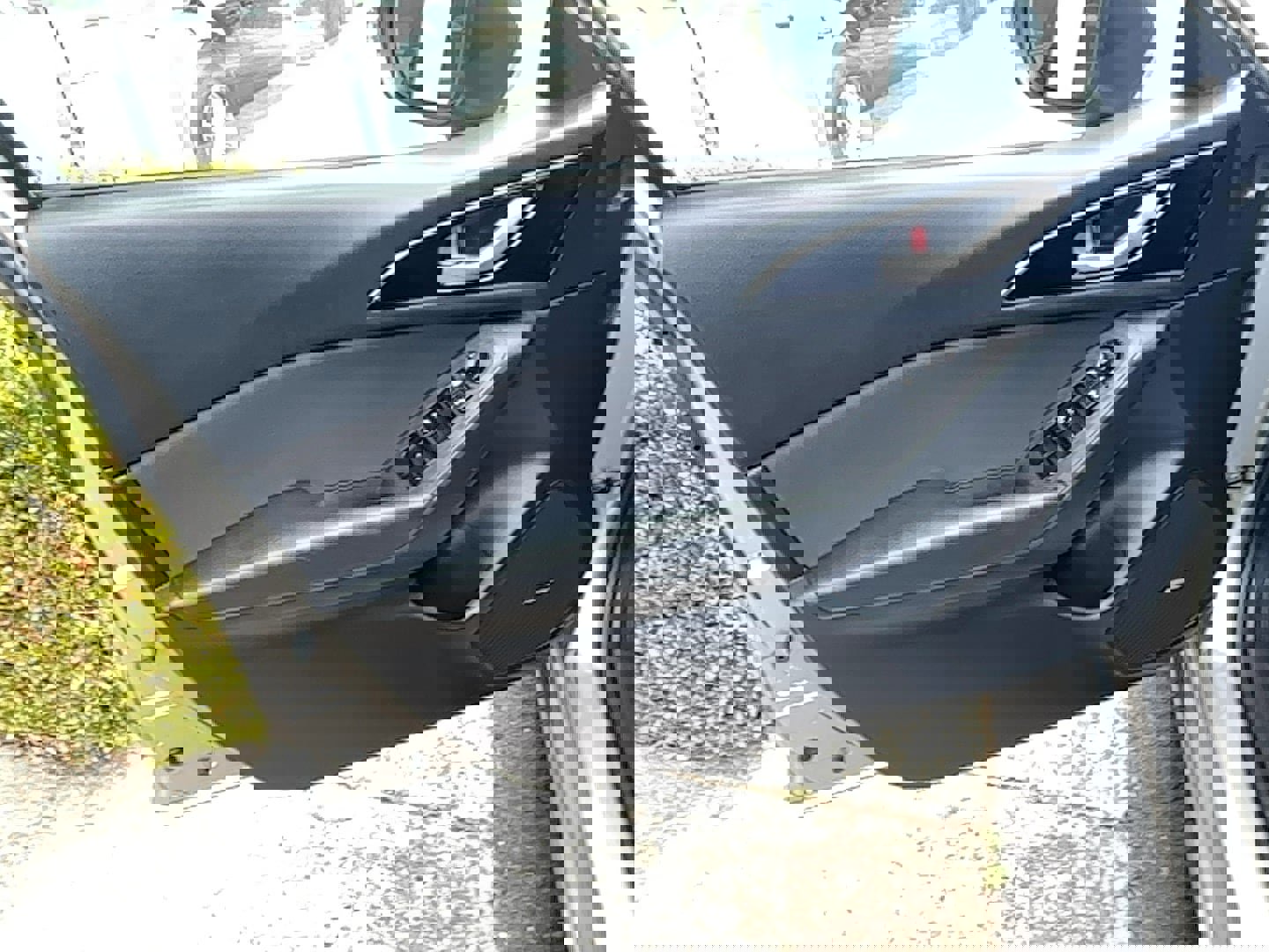 Used 2015 MAZDA MAZDA3 i Touring w/ Technology Package image 16