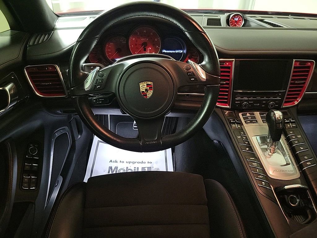 Used 2015 Porsche Panamera GTS image 17