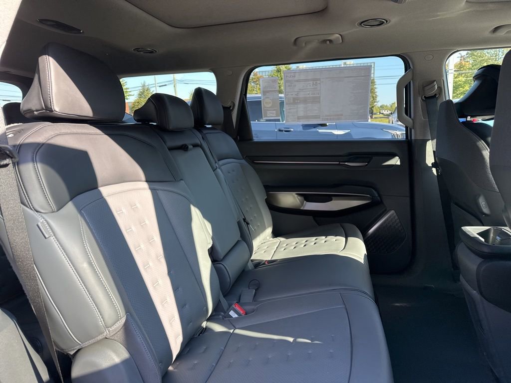 New 2026 Kia EV9 Wind image 17