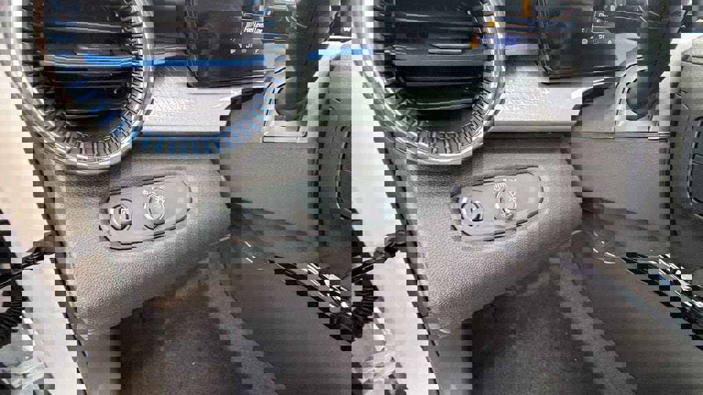 New 2026 Chevrolet Trax LT w/ Driver Confidence Package image 18