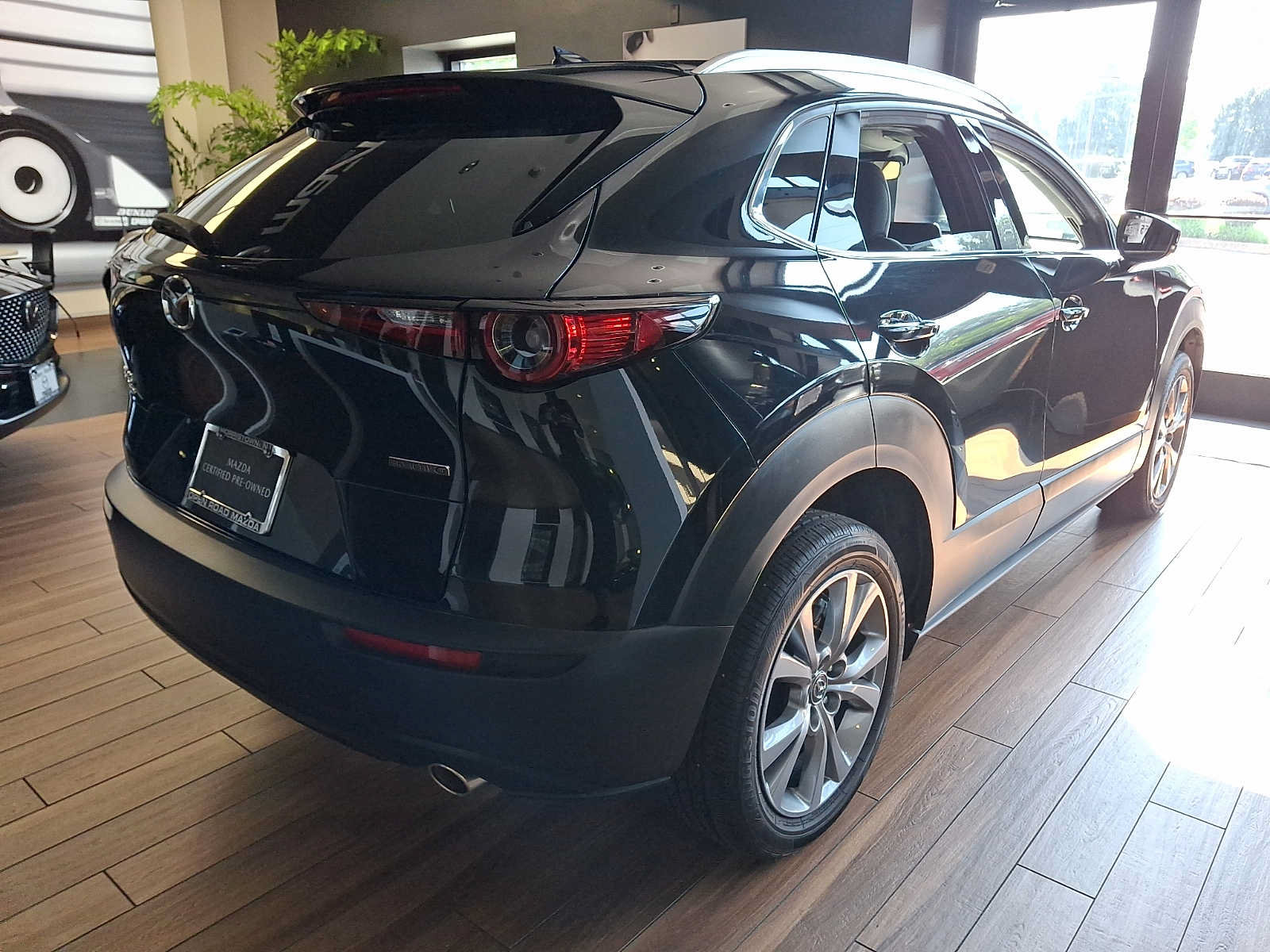Certified 2025 MAZDA CX-30 AWD 2.5 S w/ Premium Package image 3