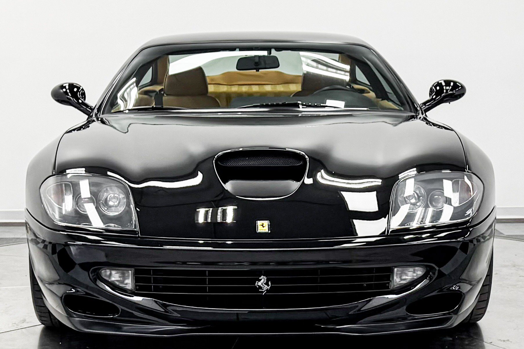 Used 1998 Ferrari 550 Maranello Coupe RWD image 4