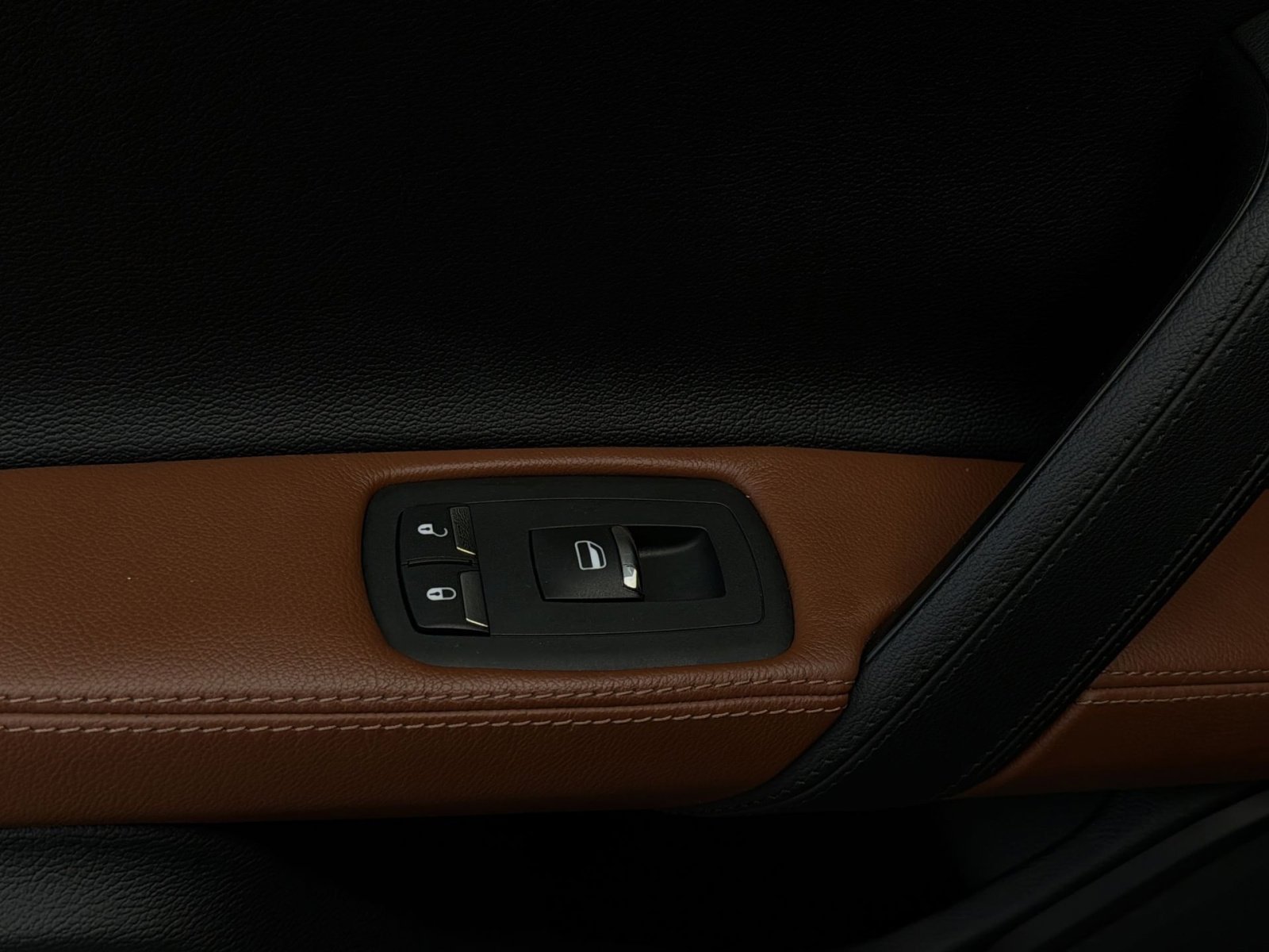 Used 2018 Maserati Ghibli image 24