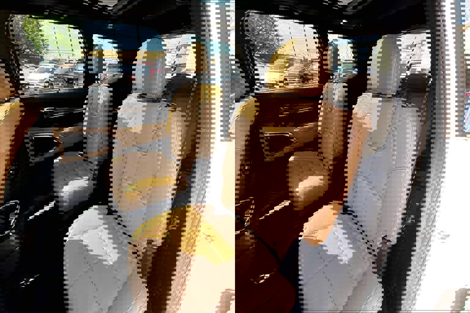 Used 2020 Kia Telluride SX w/ Towing Package image 19