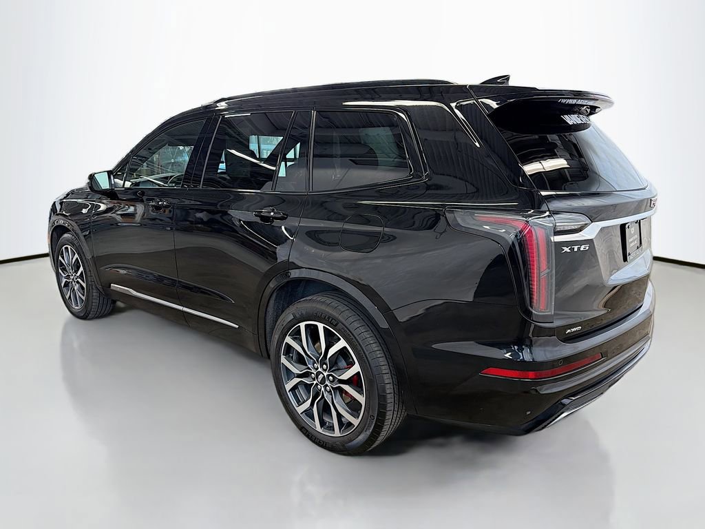 Used 2025 Cadillac XT6 Sport image 5