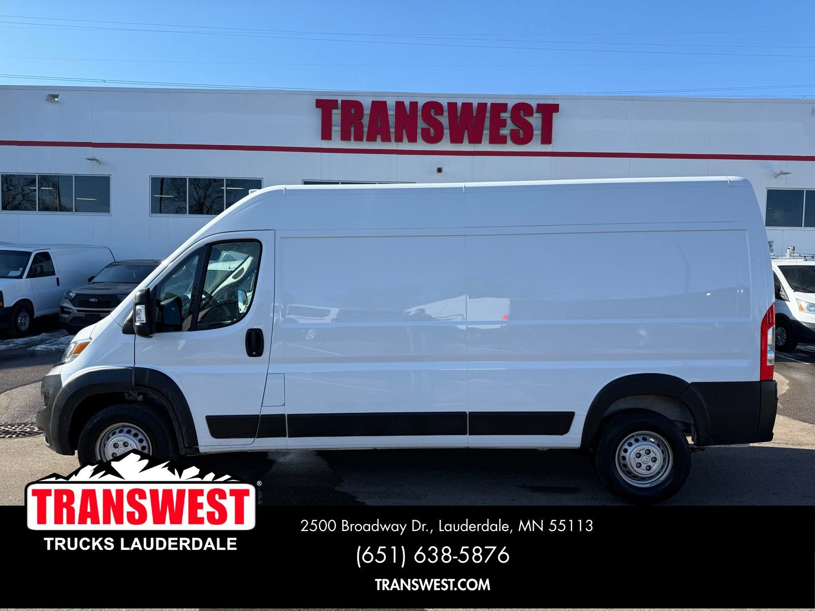 Used 2025 RAM ProMaster 2500 w/ Convenience Group image 2