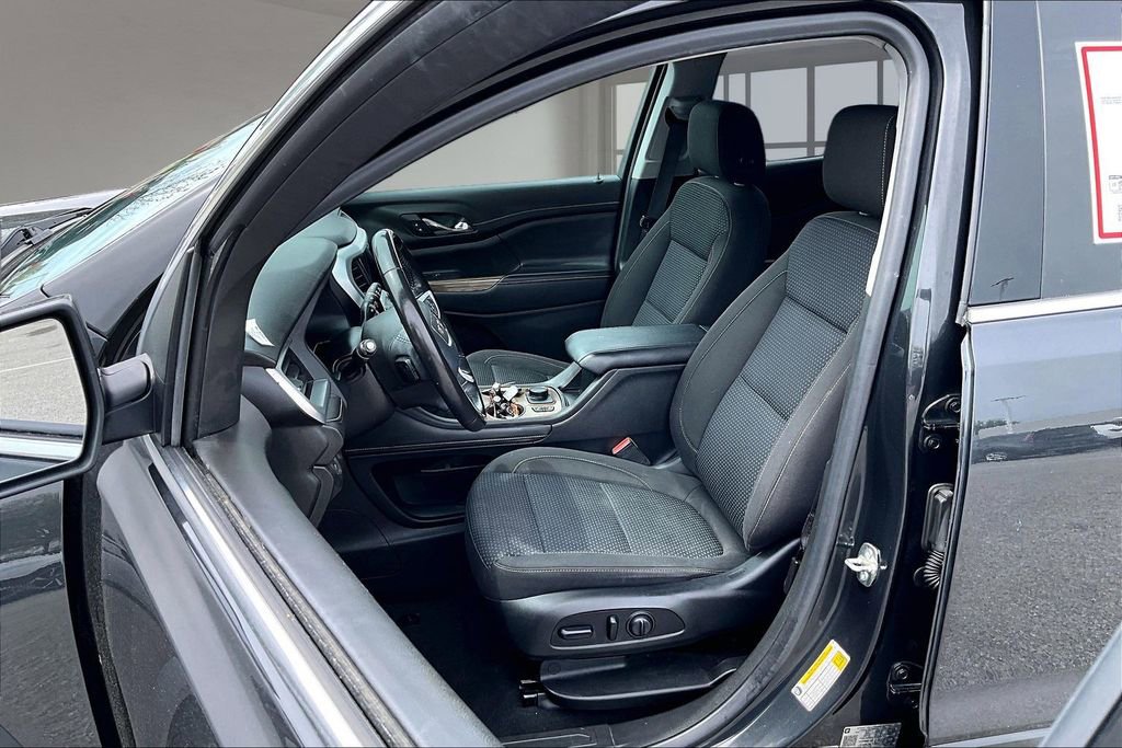 Used 2020 GMC Acadia SLE w/ GMC Pro Grade Package AWD/4WD image 26