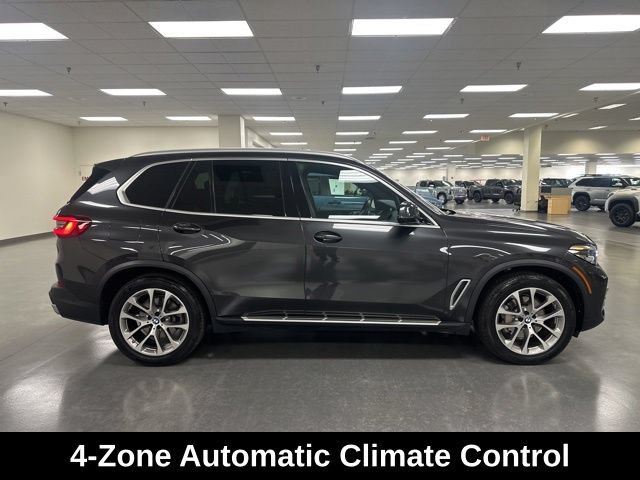 Used 2022 BMW X5 xDrive40i AWD/4WD image 8