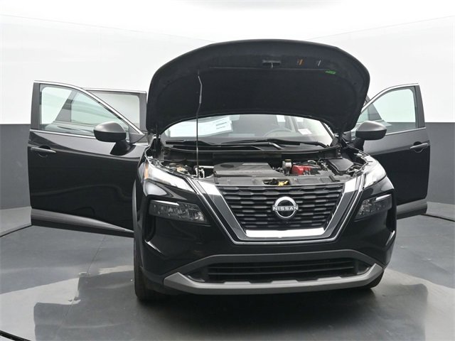 Used 2023 Nissan Rogue S image 54