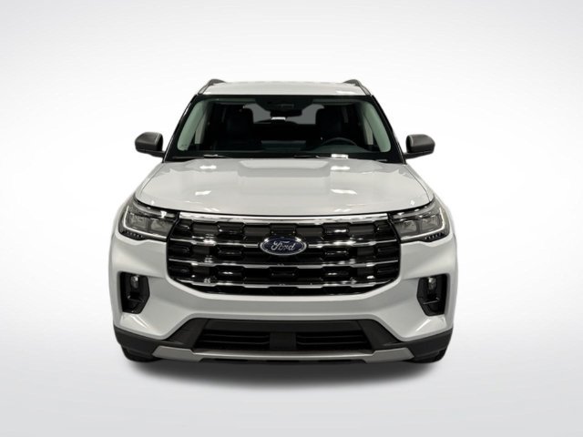 New 2026 Ford Explorer Active w/ Active Comfort Package AWD/4WD image 3