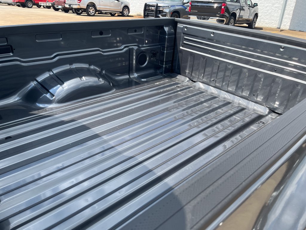 New 2027 Nissan Frontier S RWD image 10
