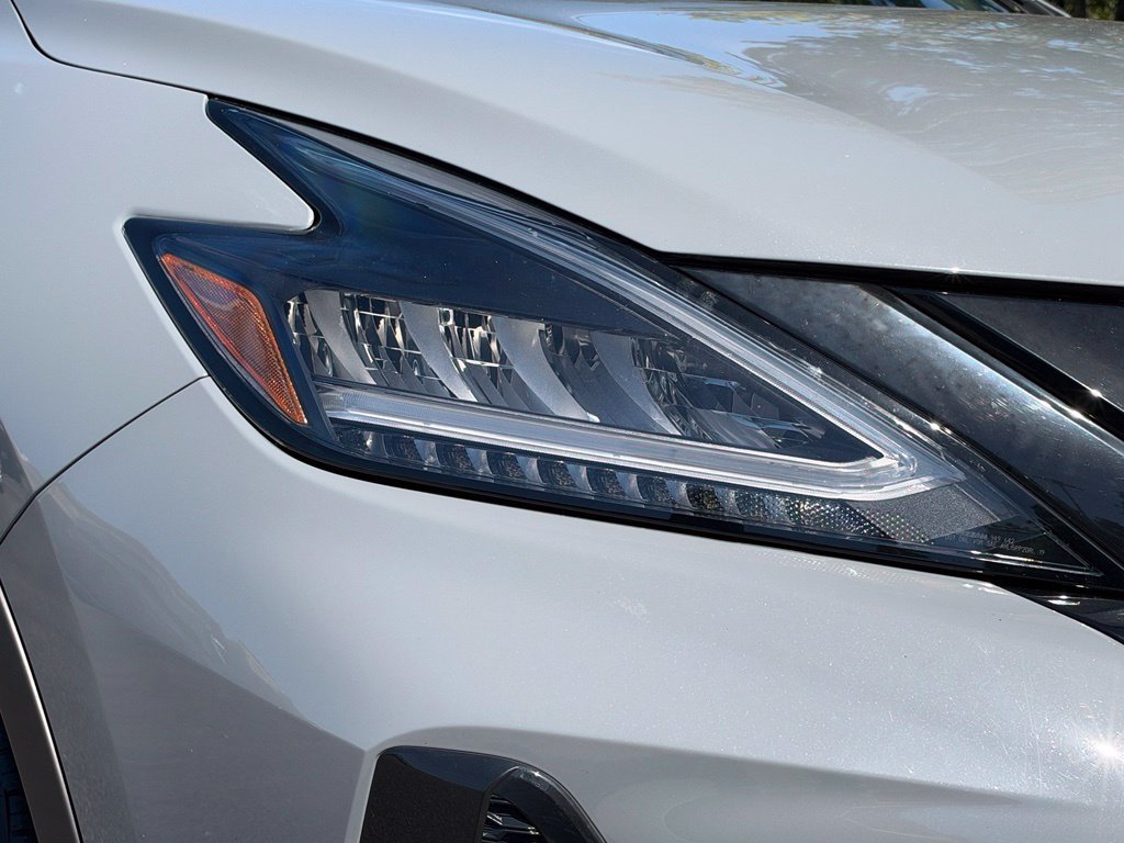 Certified 2024 Nissan Murano SV w/ SV Midnight Edition Package AWD/4WD image 12