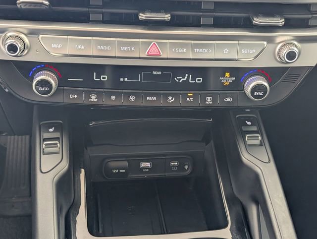 Used 2025 Kia Telluride S image 23