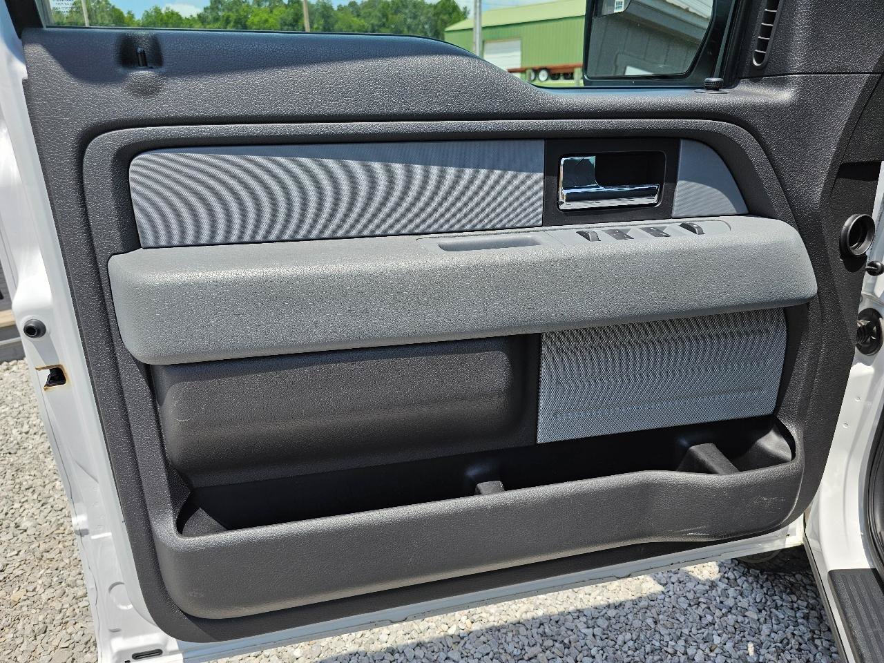 Used 2014 Ford F150 XL w/ Equipment Group 101A Mid RWD image 17