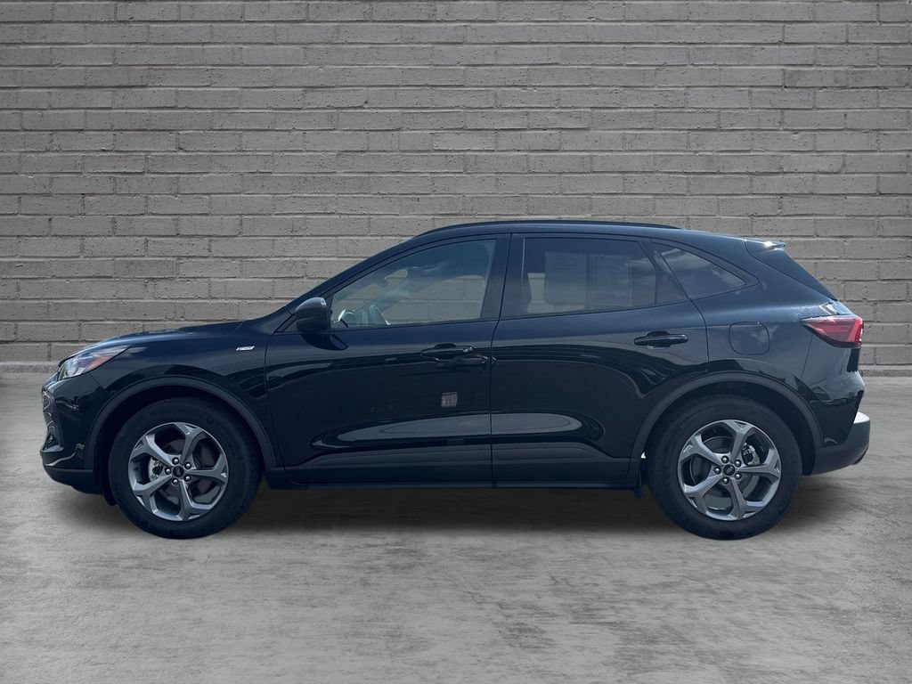 Used 2025 Ford Escape ST-Line FWD image 4