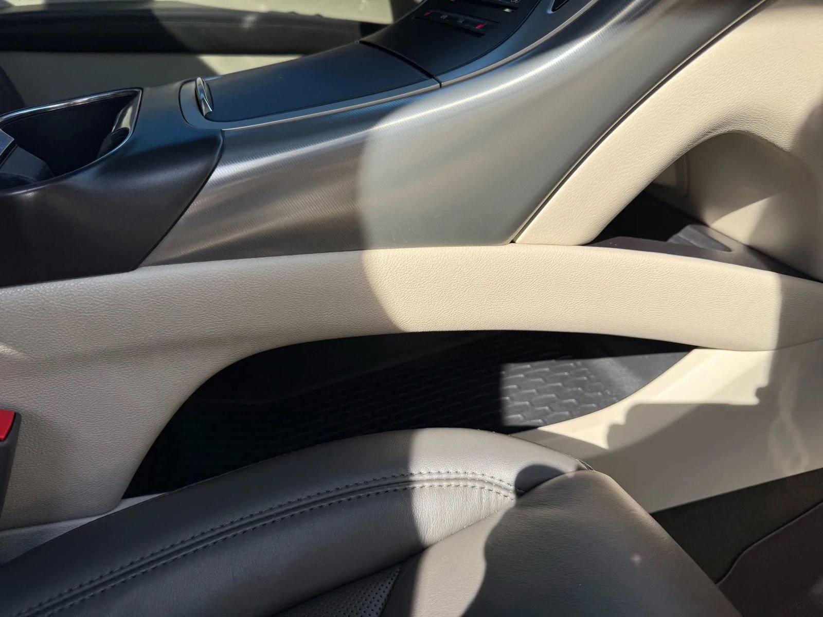 Used 2019 Lincoln Nautilus Select image 52