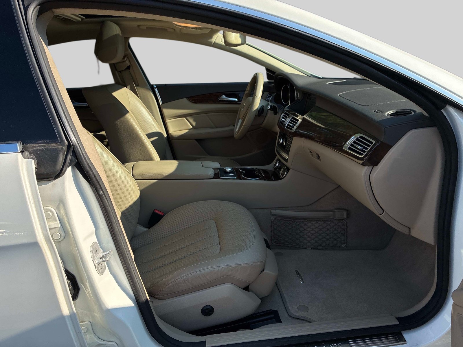Used 2014 Mercedes-Benz CLS 550 4MATIC image 10