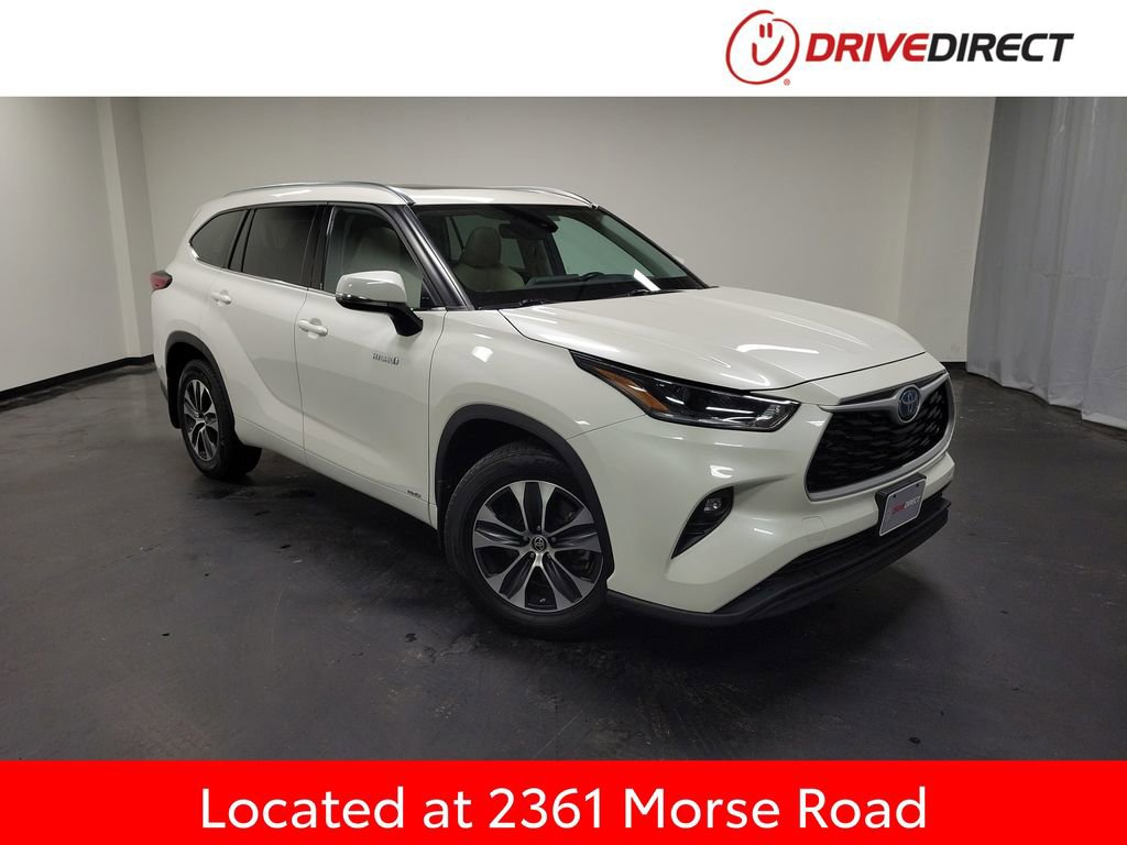 Used 2021 Toyota Highlander XLE