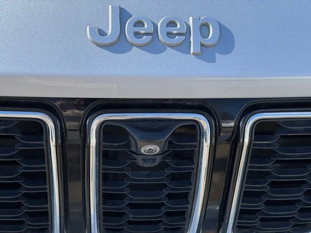 Used 2024 Jeep Grand Cherokee L Limited w/ Luxury Tech Group II AWD/4WD image 37