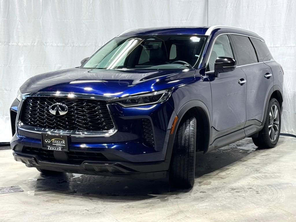 Used 2024 INFINITI QX60 Luxe image 3