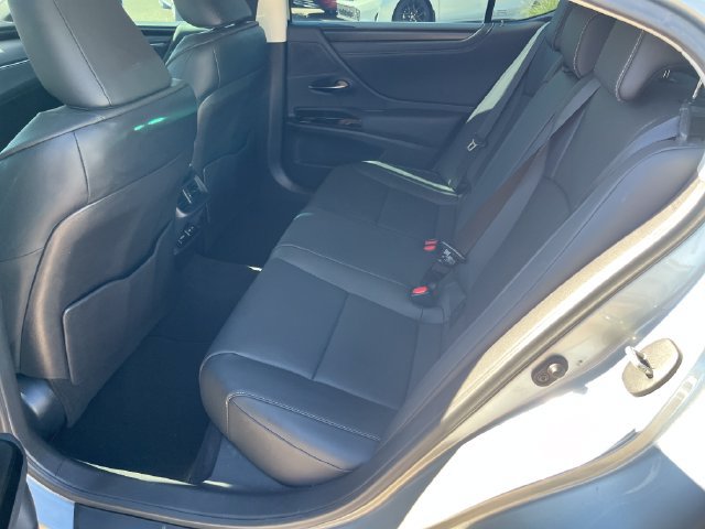 Used 2025 Lexus ES 350 w/ Premium Package FWD image 15