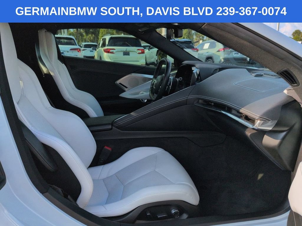 Used 2020 Chevrolet Corvette Stingray Preferred Cpe w/ 2LT Preferred Equipment Group RWD image 15