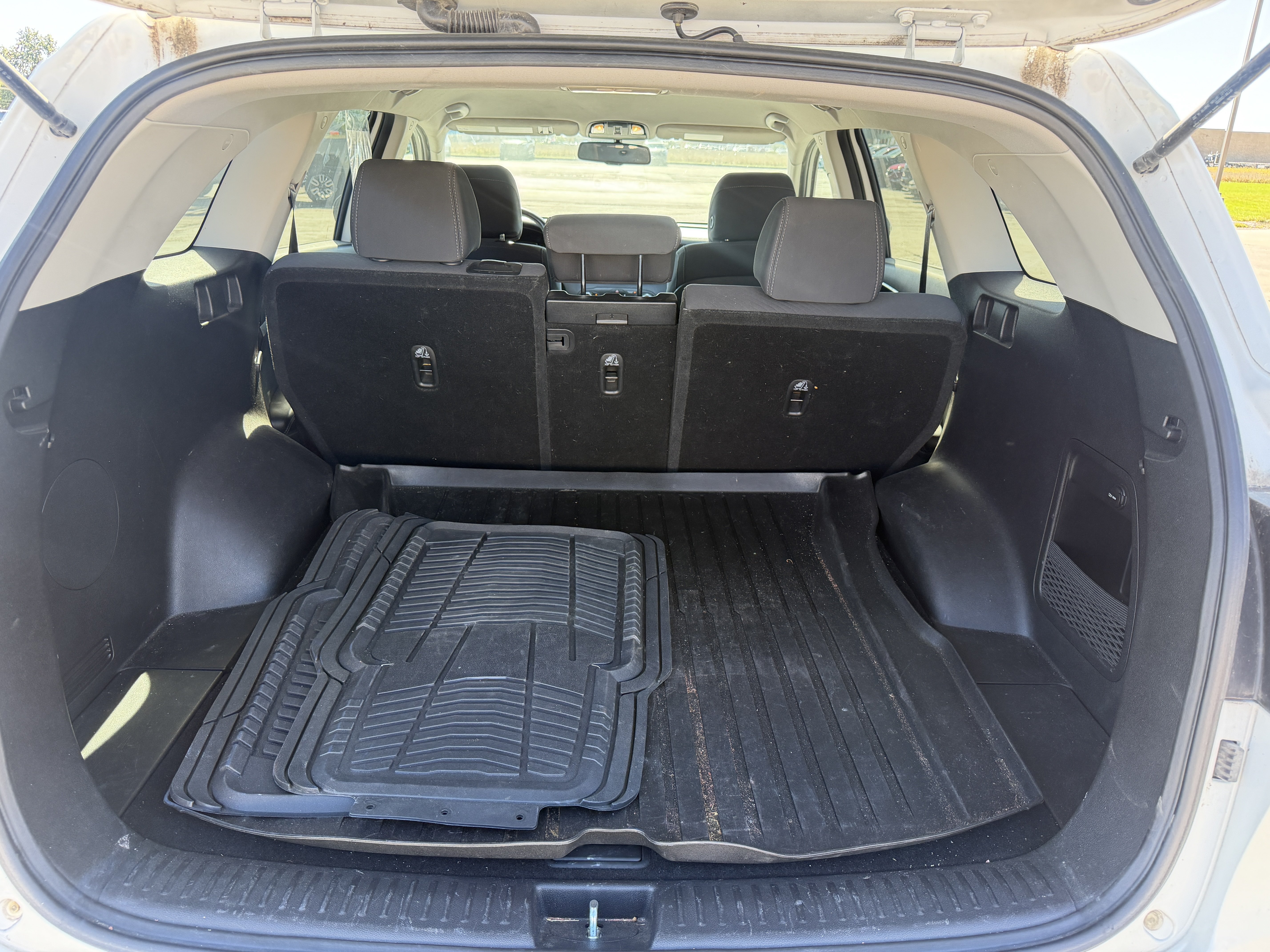Used 2017 Kia Sorento AWD w/ LX Convenience Package image 8