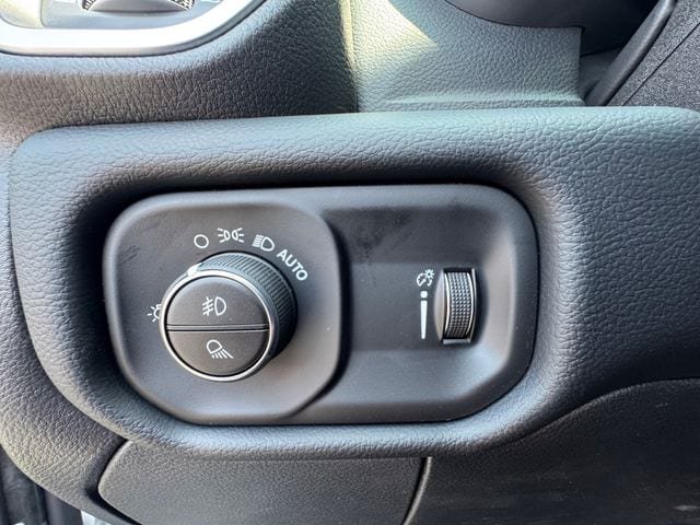 New 2026 RAM 2500 Big Horn AWD/4WD image 42