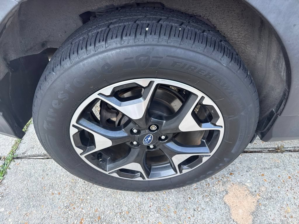Used 2019 Subaru Crosstrek 2.0i Premium AWD/4WD image 24
