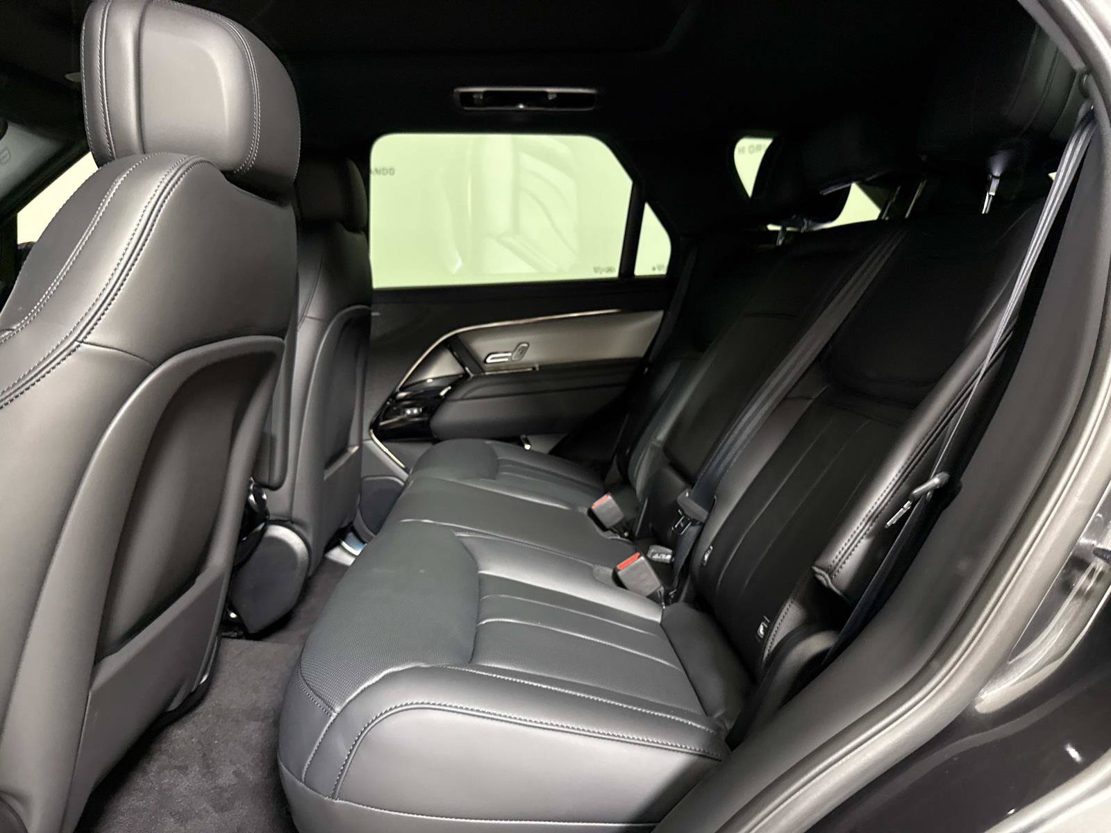 New 2026 Land Rover Range Rover Sport SE AWD/4WD image 14