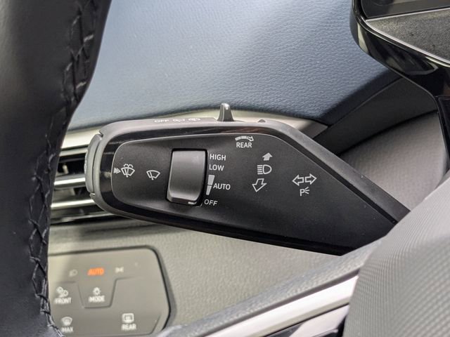 New 2025 Volkswagen ID.4 Pro S image 32