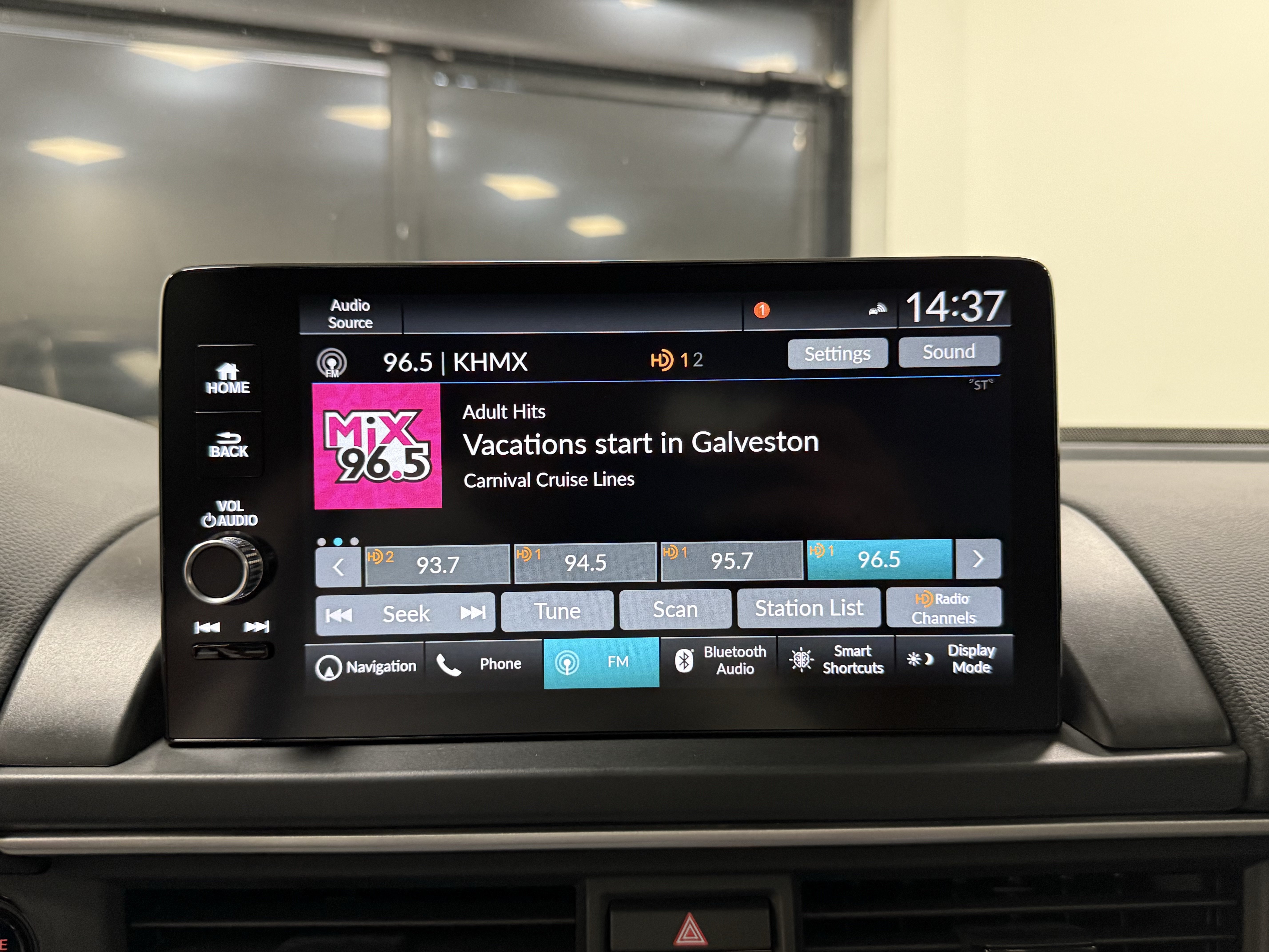 Used 2023 Honda Pilot Elite image 22