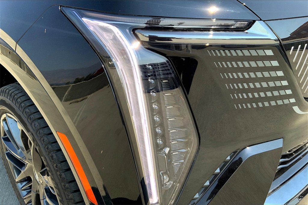 New 2026 Cadillac Escalade IQ Sport 2 w/ LPO, ONYX Package image 14