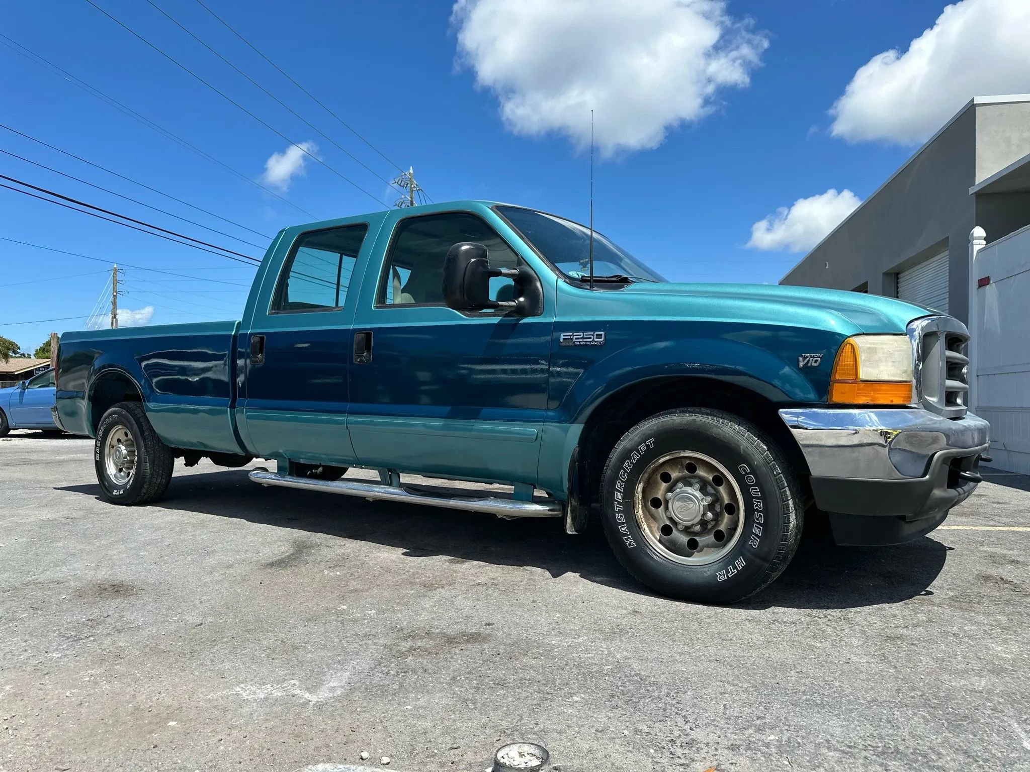 Used 2001 Ford F250 2WD Crew Cab Super Duty image 9