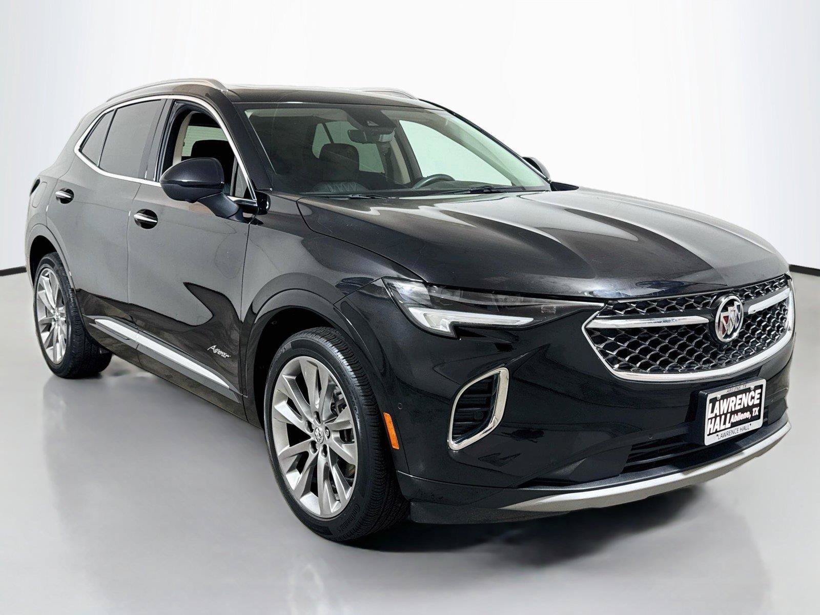 Certified 2022 Buick Envision Avenir w/ Technology Package II FWD image 70