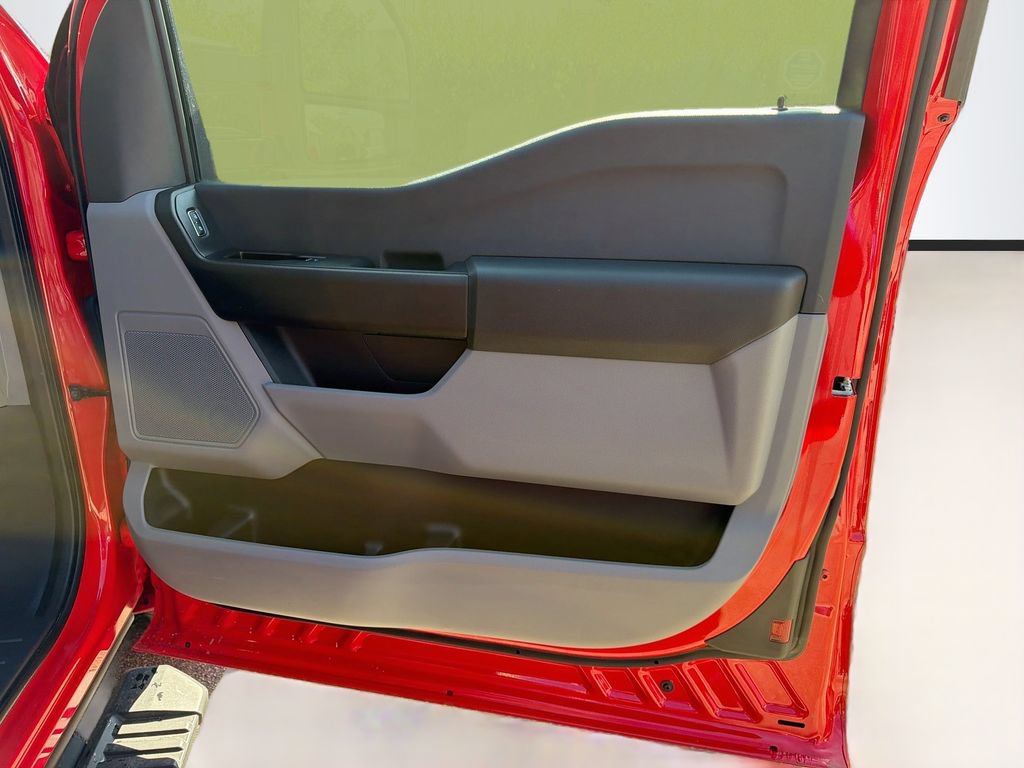 Used 2024 Ford F350 XL RWD image 33