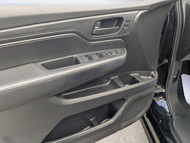 Used 2025 Honda Odyssey Sport-L image 11