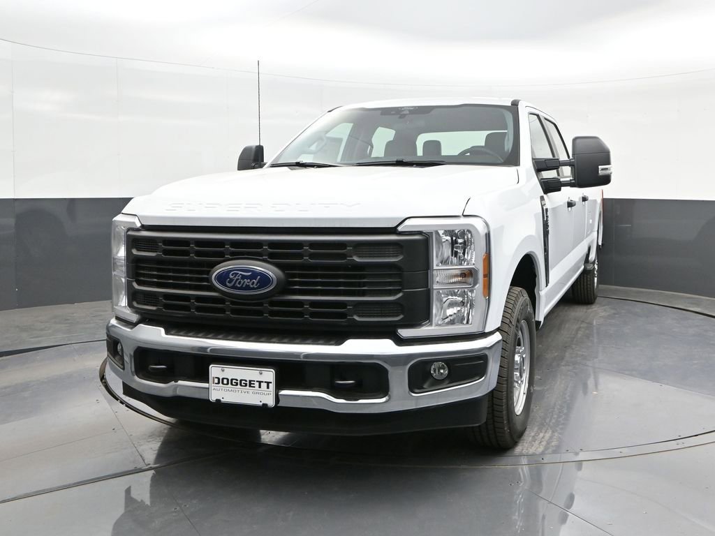 New 2026 Ford F250 XL w/ XL Chrome Package RWD image 22