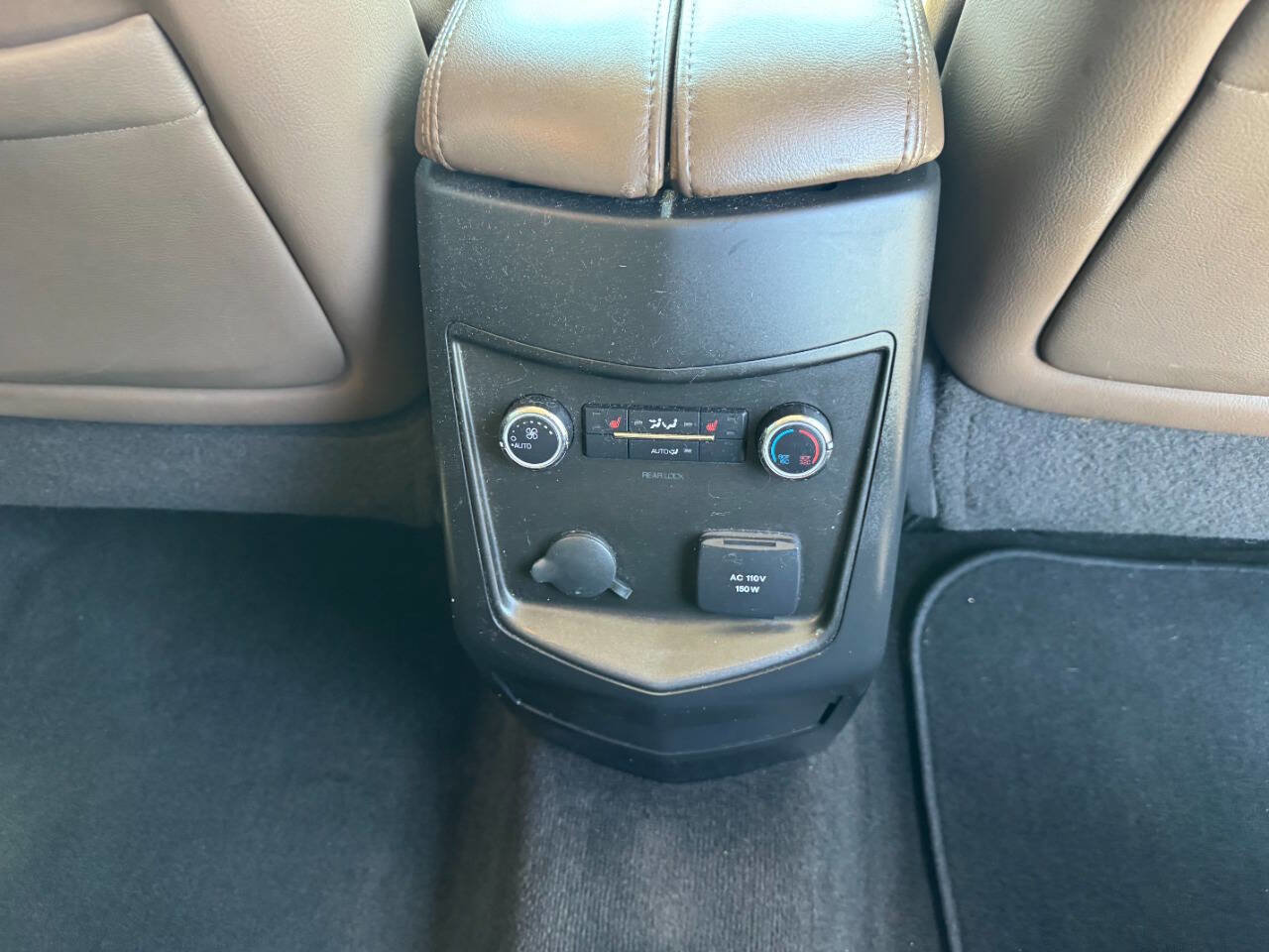 Used 2014 Lincoln MKT AWD w/ Equipment Group 201A image 16