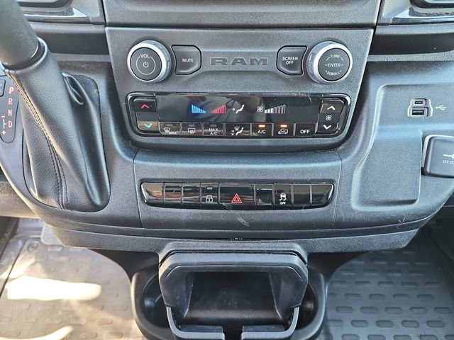 Used 2025 RAM ProMaster 2500 w/ Convenience Group FWD image 21