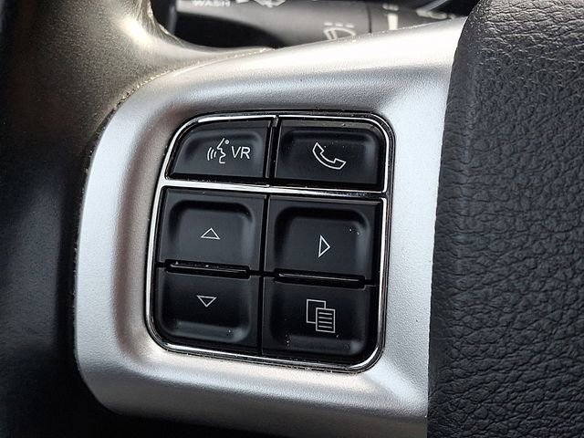 Used 2011 Dodge Challenger R/T image 19