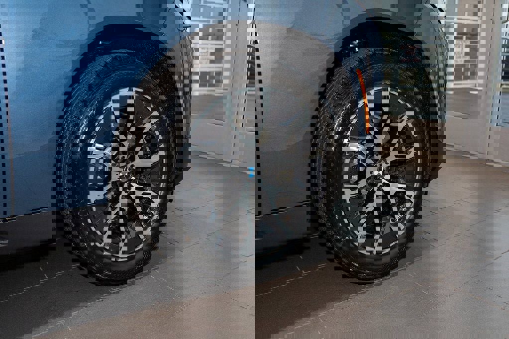 Used 2026 BMW X3 xDrive30 w/ Convenience Package AWD/4WD image 6