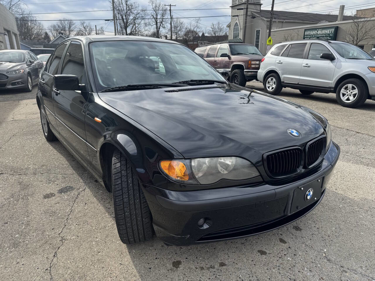 Used 2004 BMW 325i Sedan image 10
