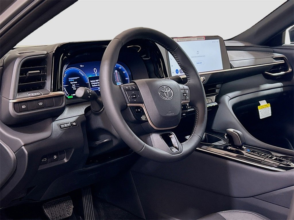 New 2026 Toyota Crown XLE image 7