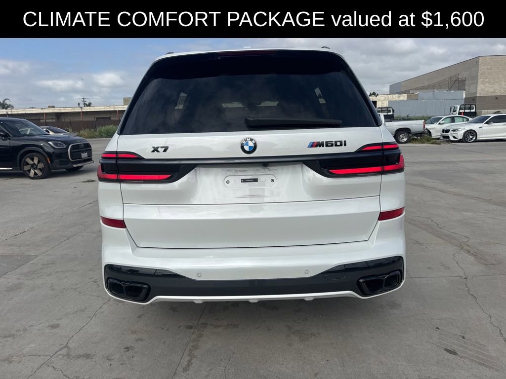 Used 2025 BMW X7 M60i image 4