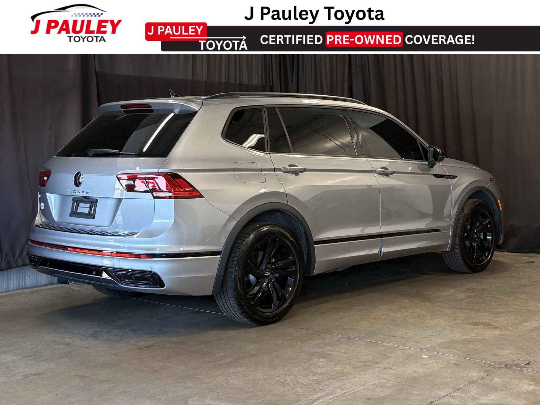 Used 2024 Volkswagen Tiguan SE R-Line FWD image 29