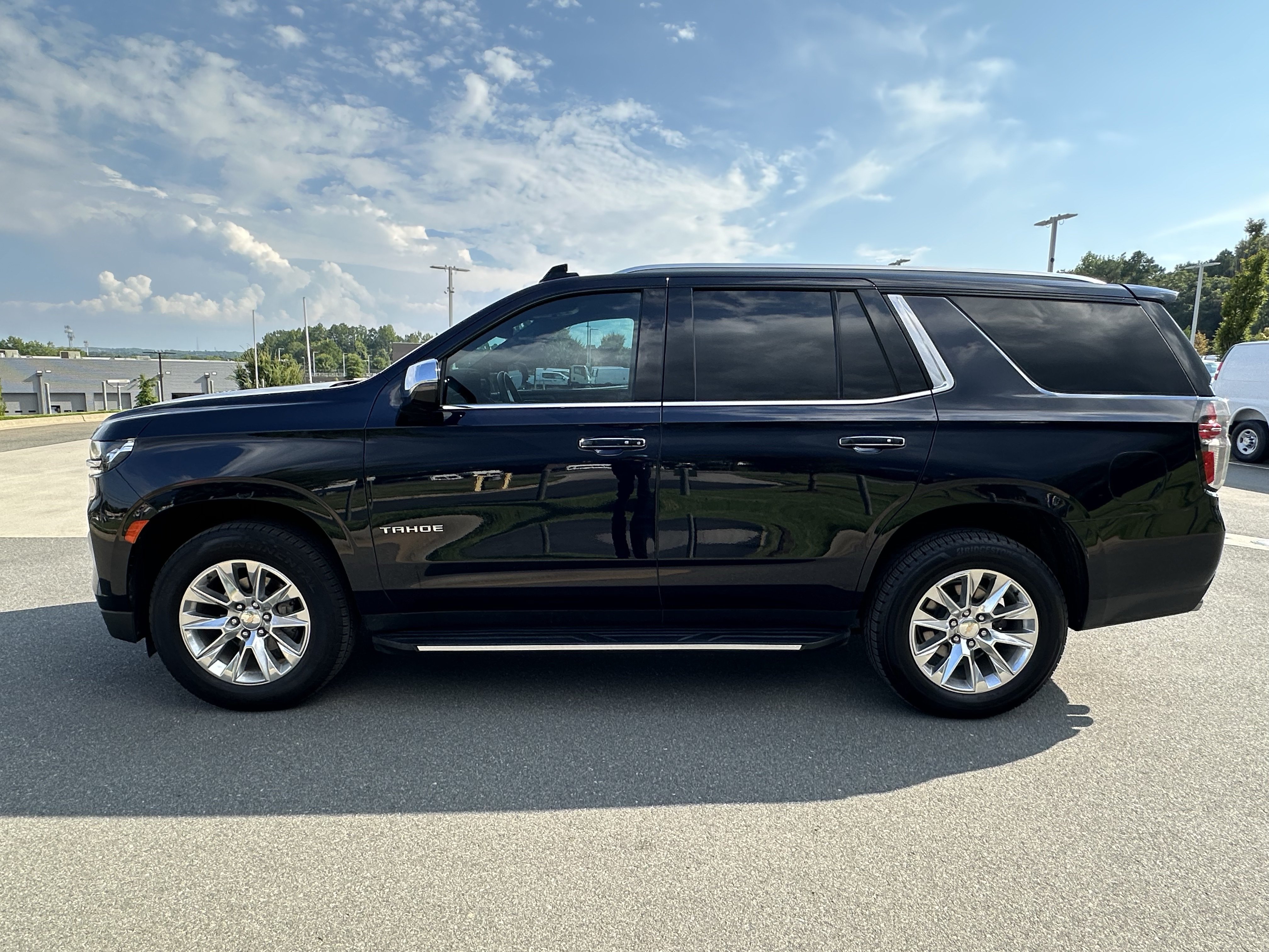 Used 2023 Chevrolet Tahoe Premier RWD image 6