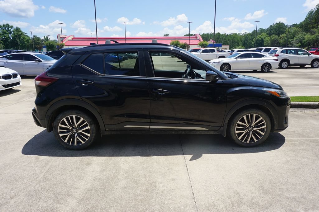 Used 2021 Nissan Kicks SR w/ Interior Electronics Package FWD image 20